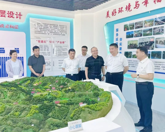 北京市密云区委副书记、区长于海波率团莅临公司考察